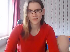 German nerdy girl masturbating on cam