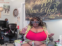 New Year Fingers With Norma Stitz