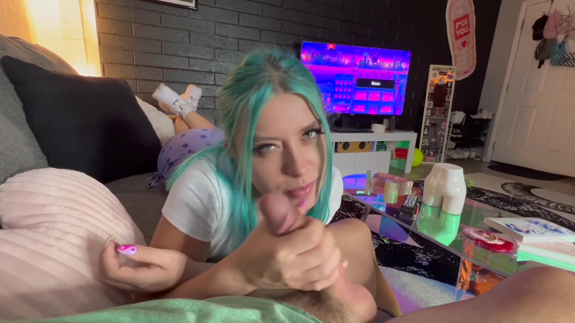 Casting Curvy - Playing Just The Tip With My Girlfriends Hot Sister - Video Free Porn Videos image